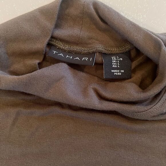 Tahari 1/2 Sleeve Mock Neck Dark Olive Green Blouse Size Large - Picture 4 of 6
